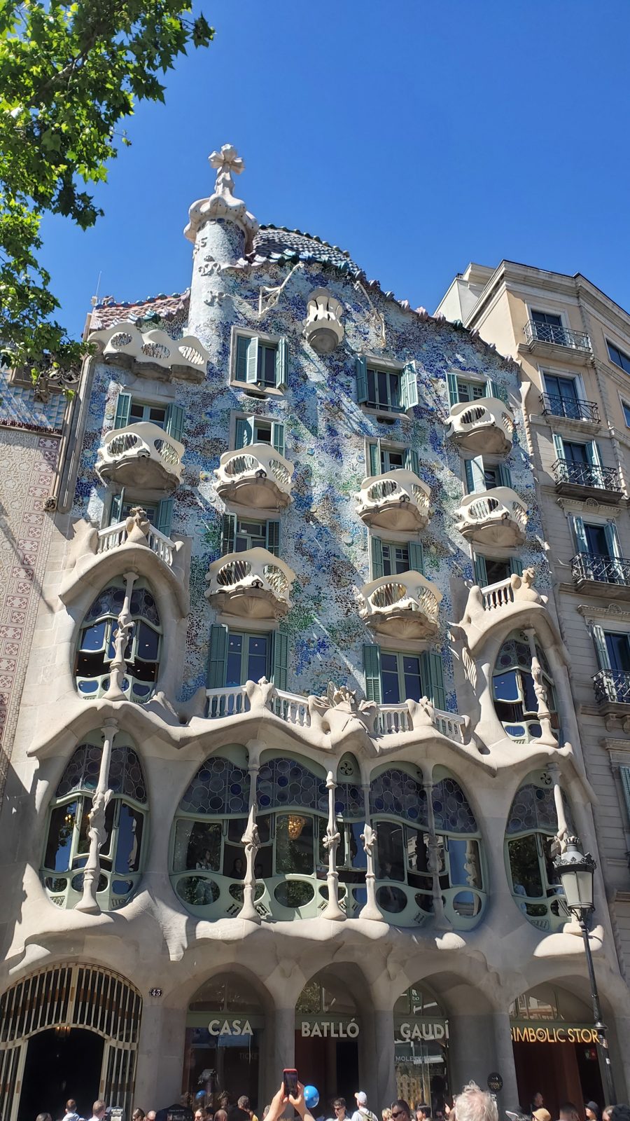 カサ・バトリョのファサード Casa Batllo facade, Barcelona