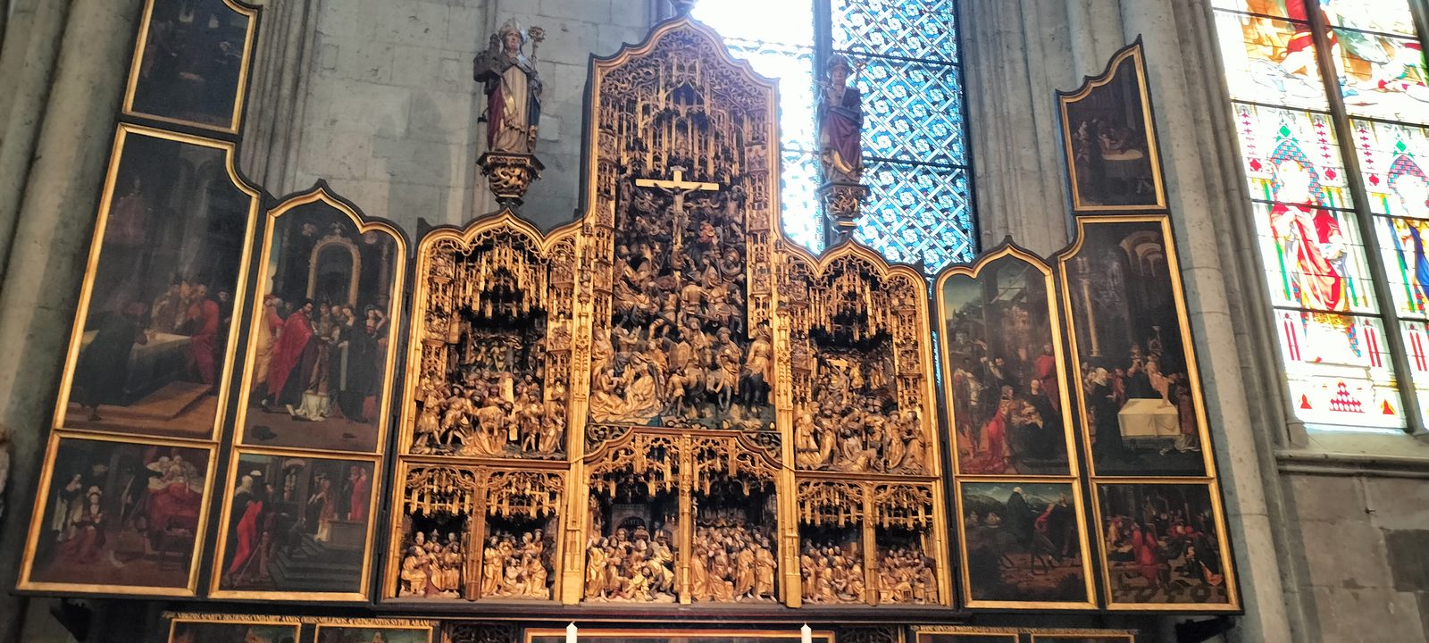 ロッホナー「市の守護聖人の祭壇画」 Stefan Lochner's Altarpiece of the City Patrons, Cologne Cathedral